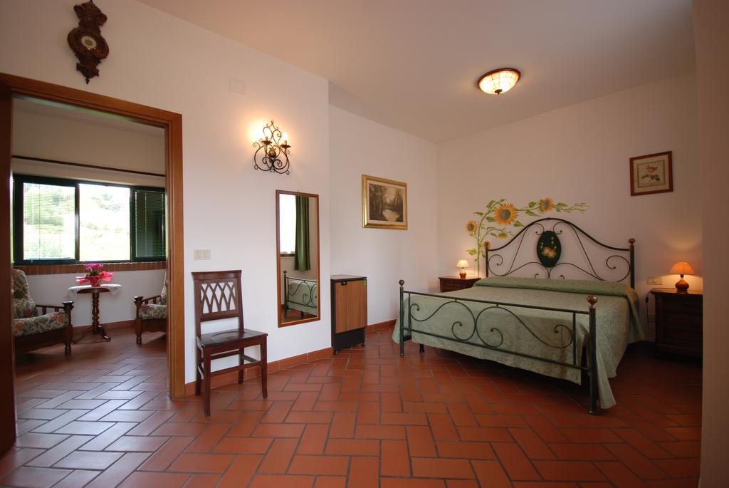 Agriturismo La Baroncella Montemerano Værelse billede